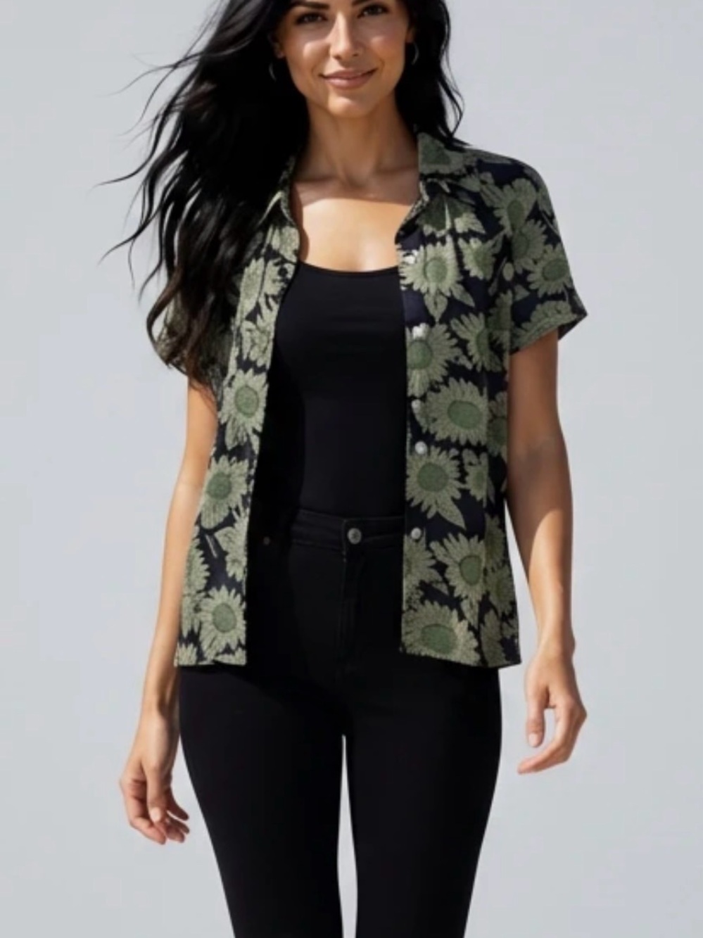 Vintage Weathervane Floral Short-Sleeve Button-Up Cropped Top Olive/Black Size S
